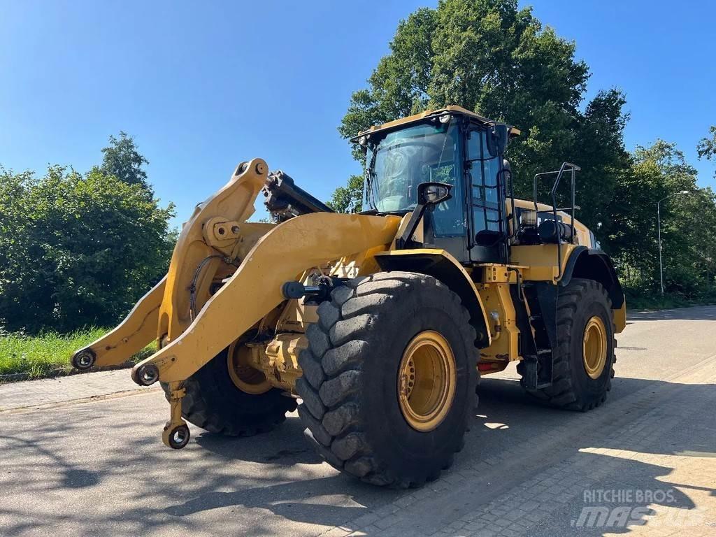 CAT 966M Pás carregadoras de rodas