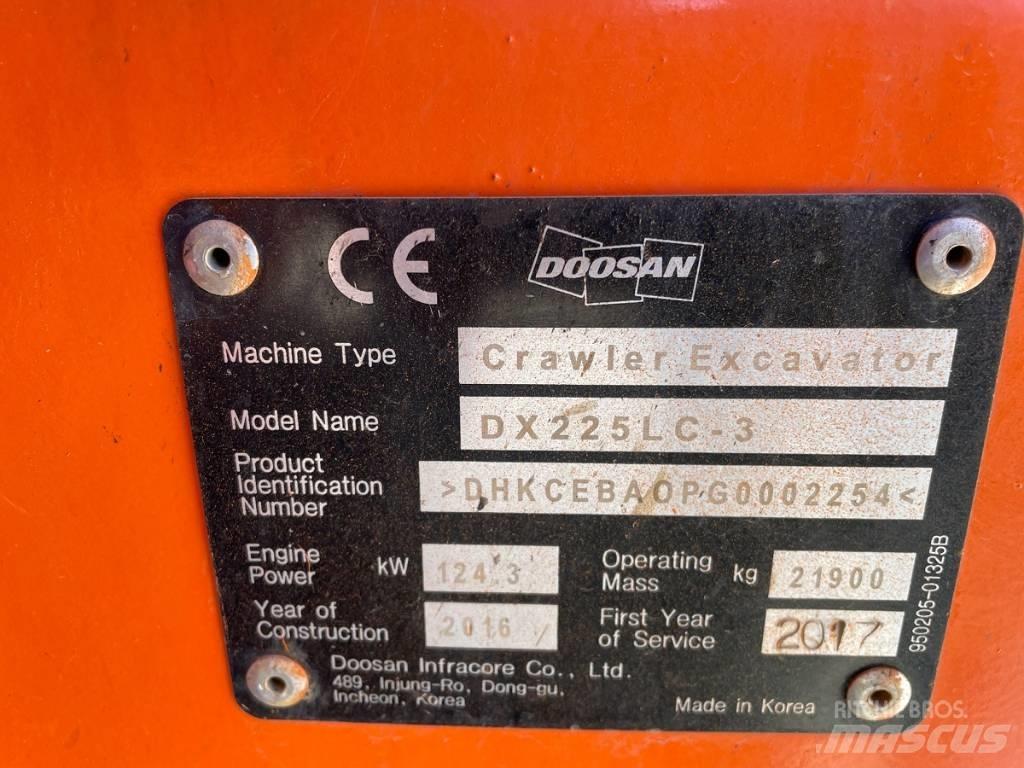 Doosan DX 225 LC-3 Escavadoras de rastos