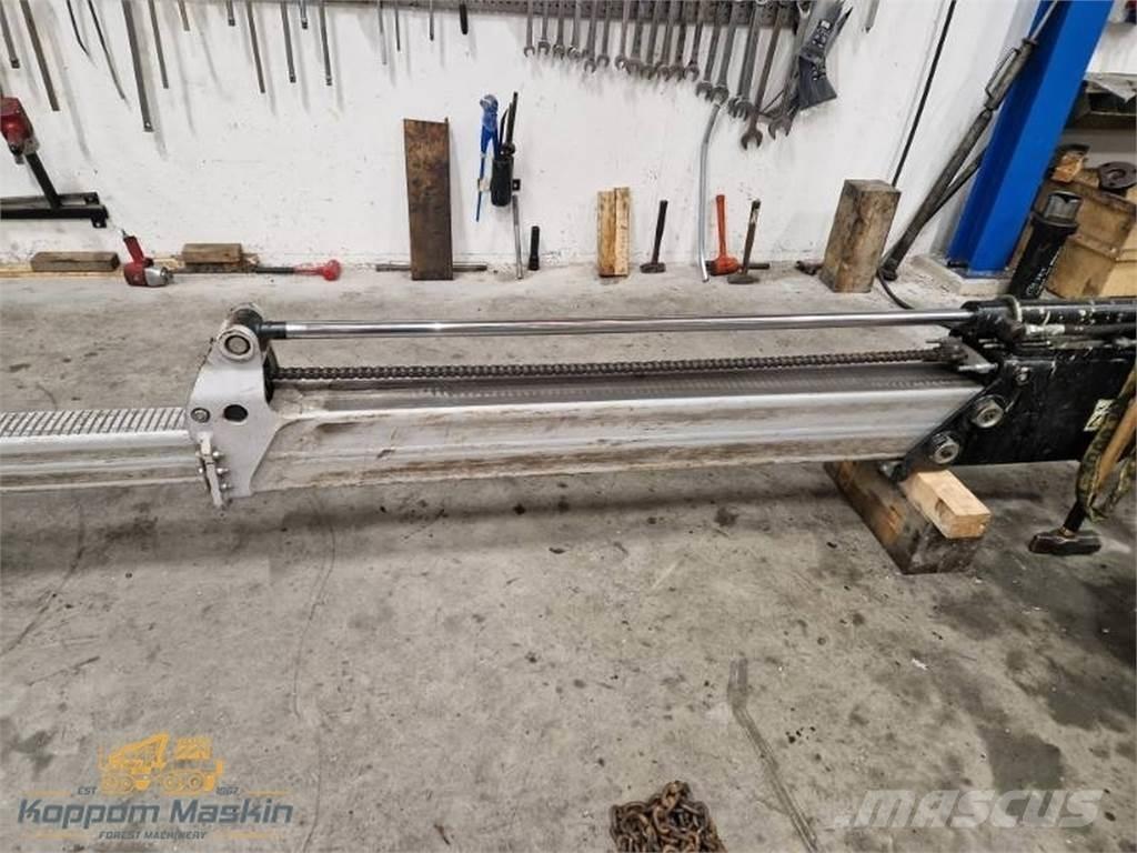 Komatsu 130F Combi Gruas carregadoras transportadoras