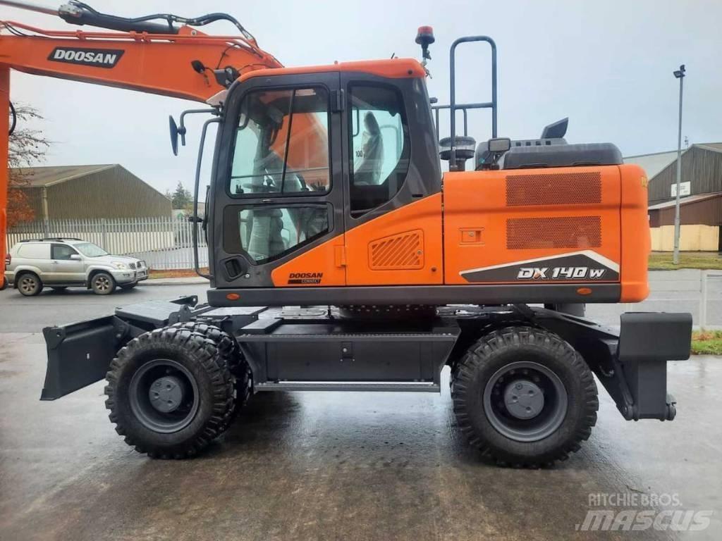 Doosan Dx140W-7 Escavadoras de rodas