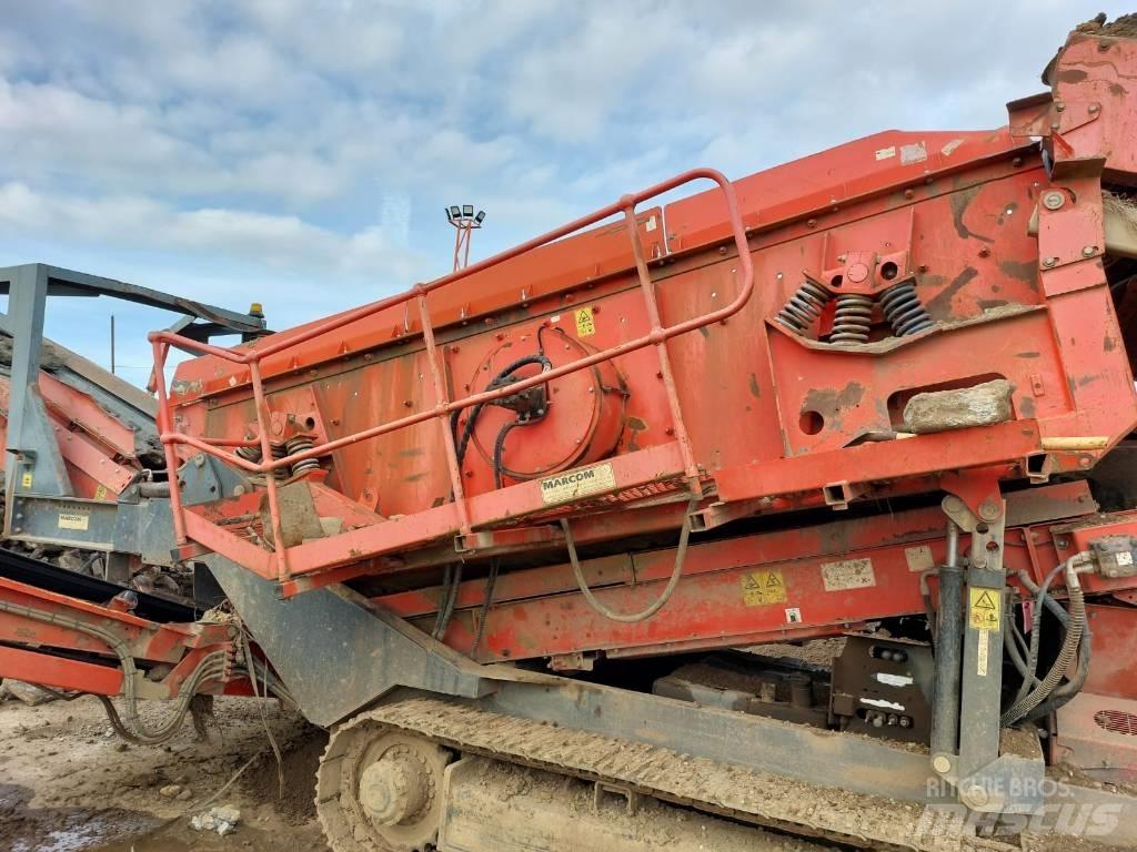 Terex Finlay 883 Crivos móveis