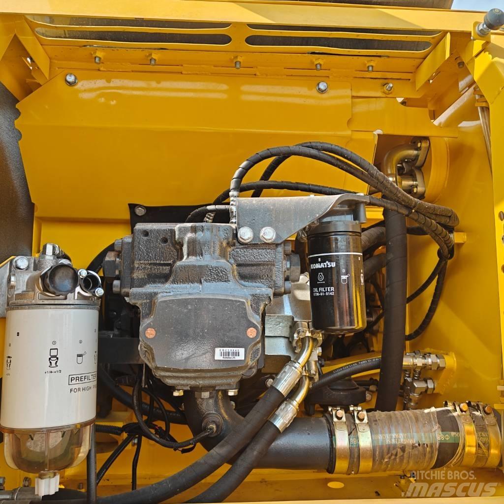 Komatsu 200-8N1 Escavadoras de rastos