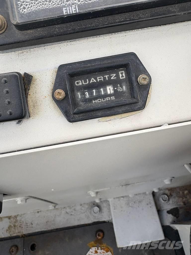 IHI IC 35 Dumpers de lagartas