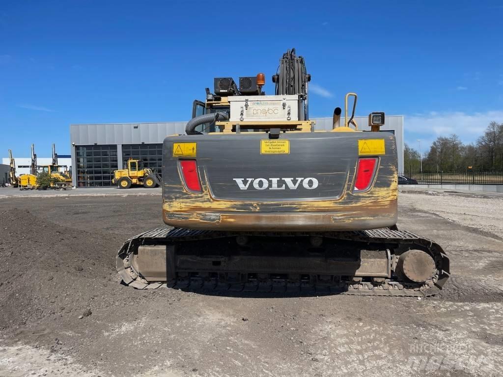 Volvo EC 210 C L Escavadoras de rastos