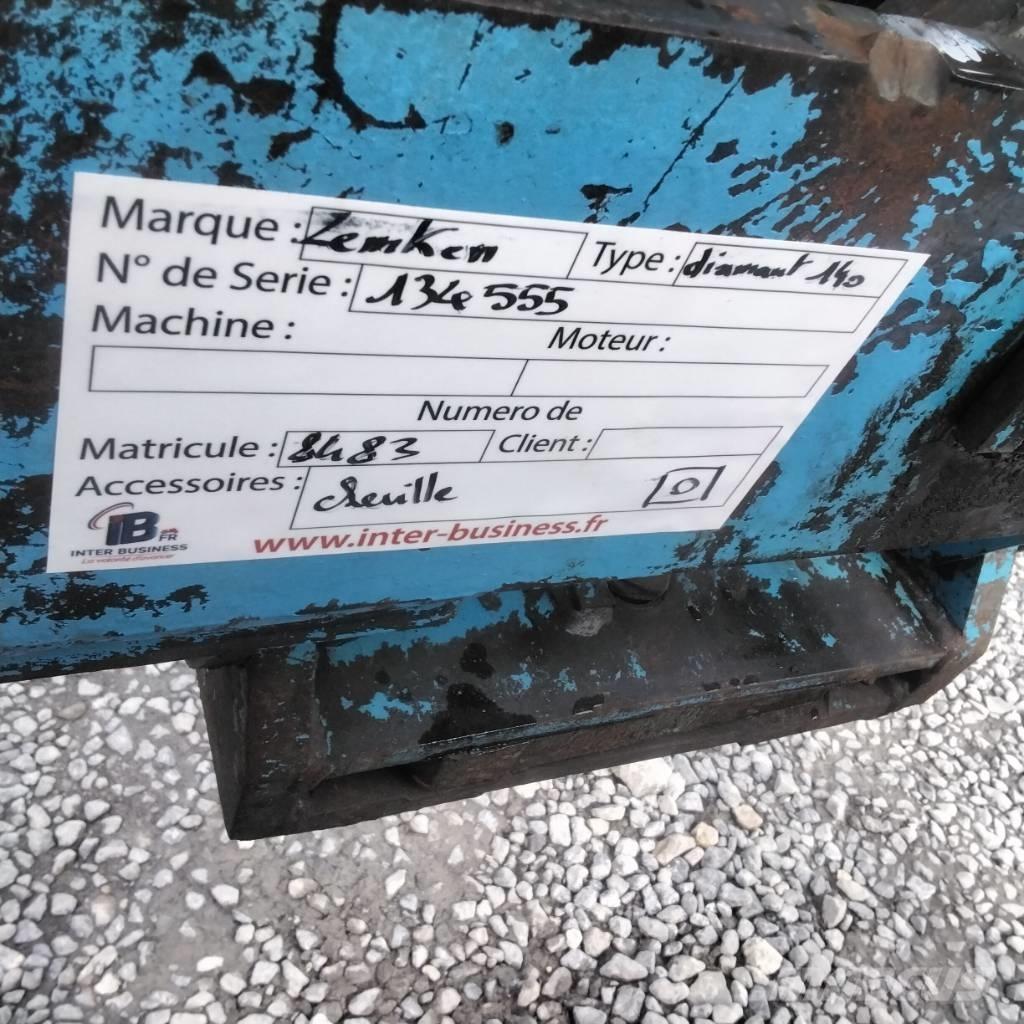 Lemken DIAMANT 140 Charruas reversíveis