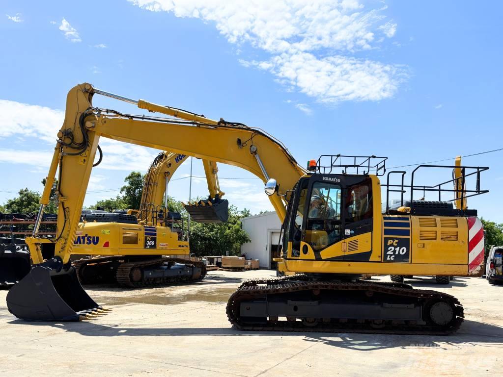 Komatsu PC210LC-11 Escavadoras de rastos