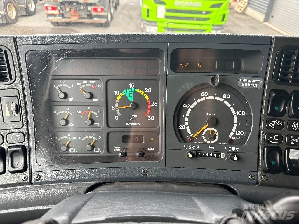 Scania R144 530 6X4 Camiões basculantes