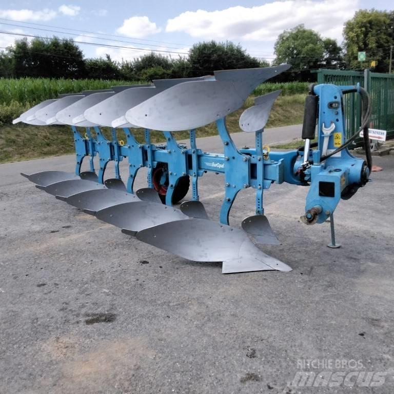 Lemken EurOpal 8 Charruas reversíveis