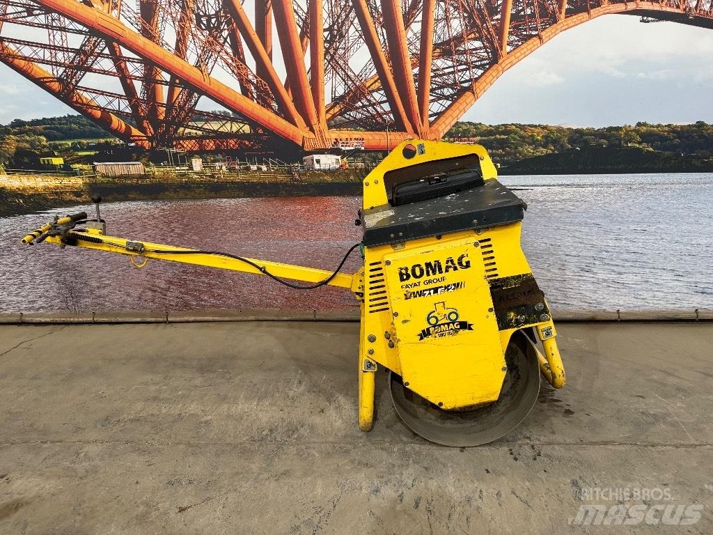 Bomag BW 71 E-2 Cilindros Compactadores monocilíndricos
