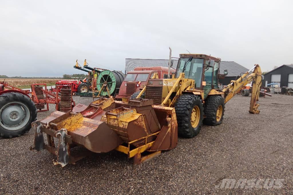 Hydrema 906 Retroescavadoras