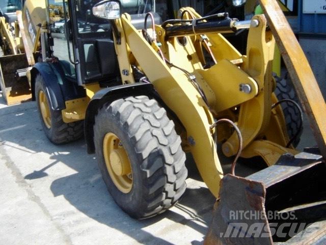 CAT 906 M Pás carregadoras de rodas