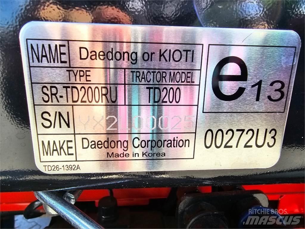 Kioti DK5020HS-EU Tratores Agrícolas usados