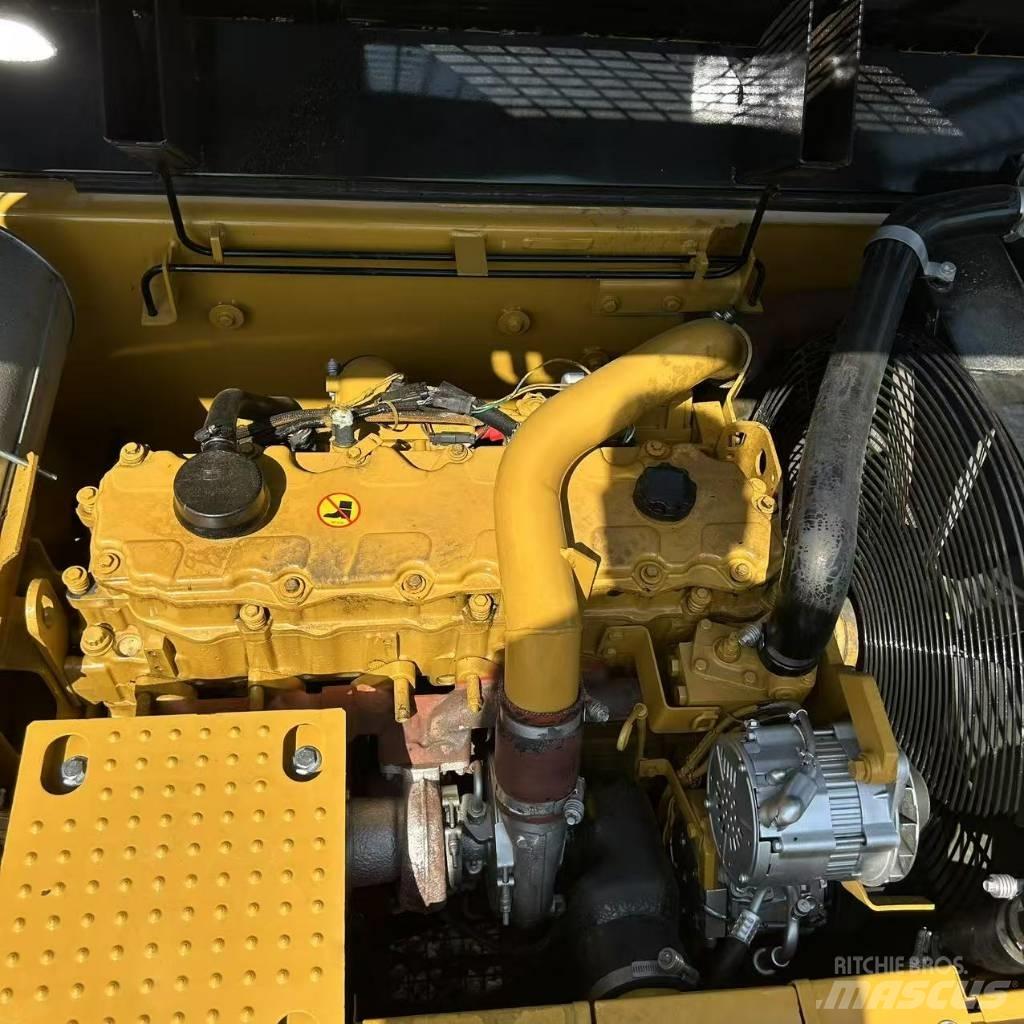 CAT 324D2L Escavadoras de rastos