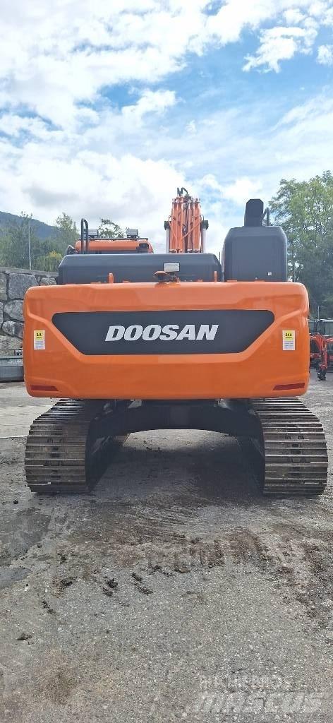 Doosan DX 225 LC-7 Escavadoras de rastos