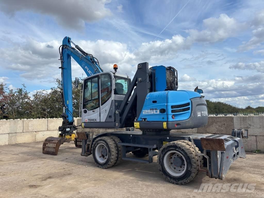 Fuchs MHL 250 Manipuladores de resíduos / indústria