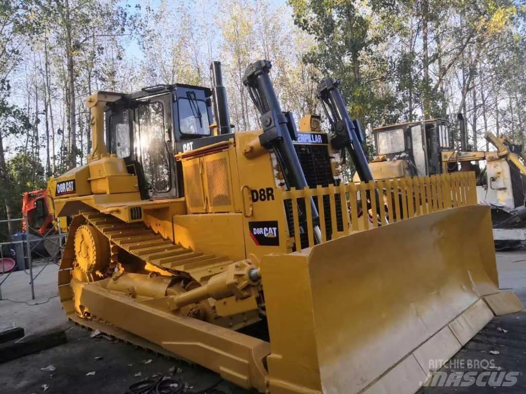CAT D 8 R Dozers - Tratores rastos