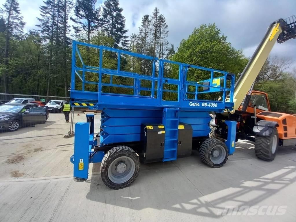 Genie GS 4390 RT Elevadores de tesoura