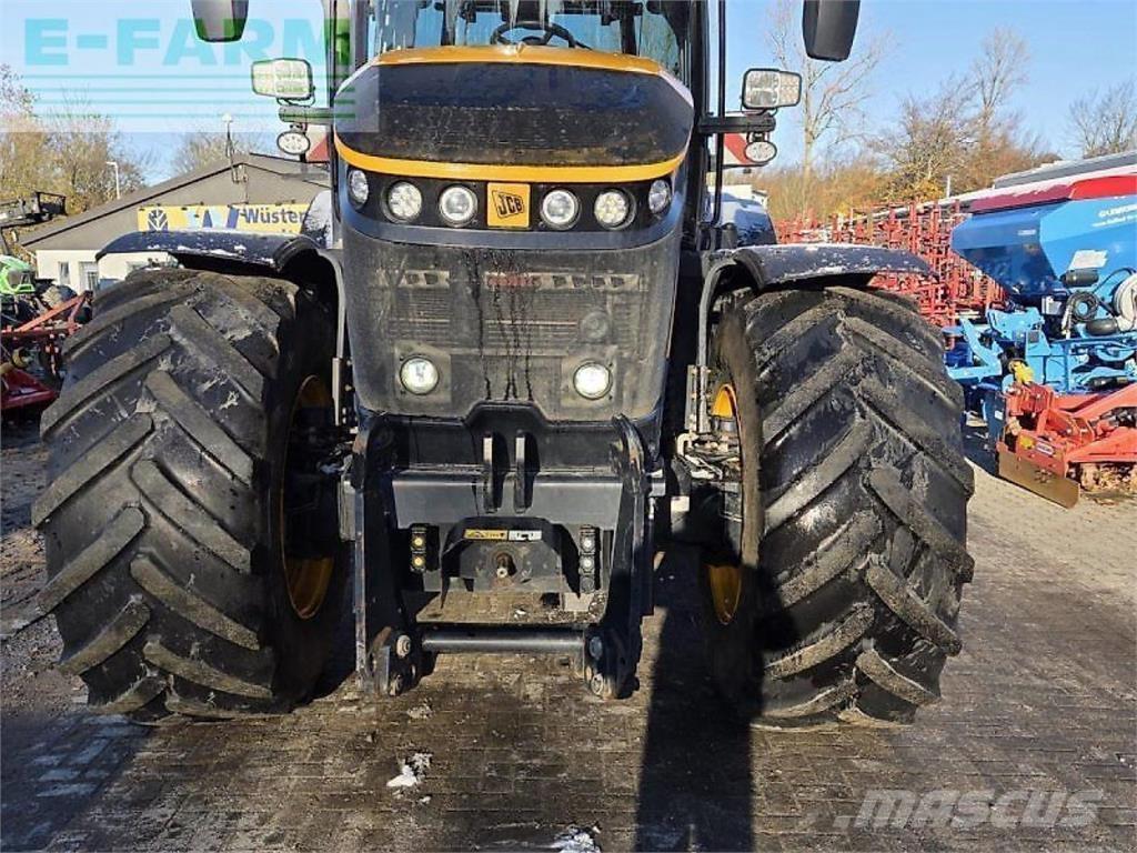 JCB fastrac 8330 Tratores Agrícolas usados