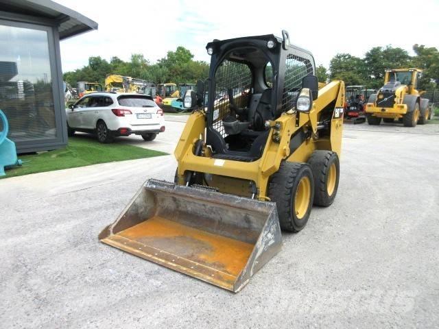 CAT 226 D Carregadoras de direcção deslizante
