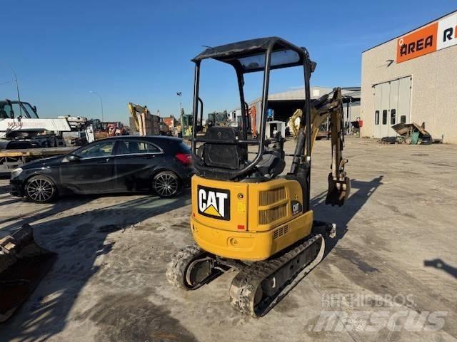 CAT 301.7 D Mini Escavadoras <7t