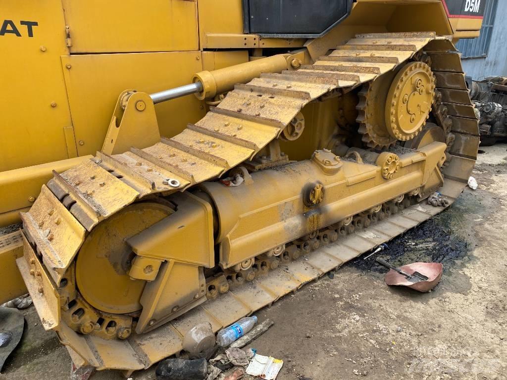CAT D 5 M LGP Dozers - Tratores rastos