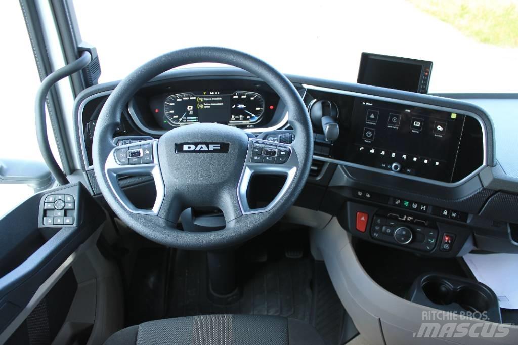 DAF XG 530 FAN Camiões de caixa fechada