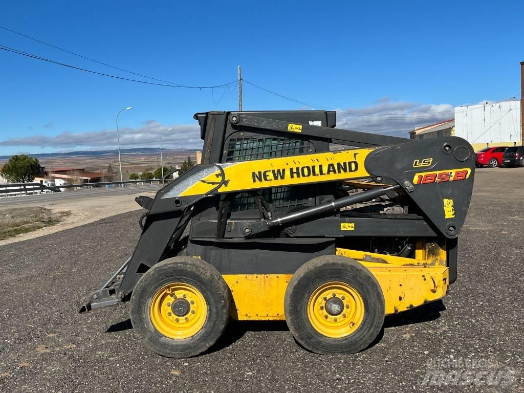 New Holland LS 185 B Carregadoras de direcção deslizante