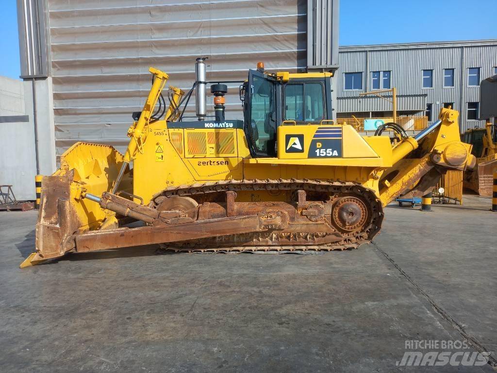 Komatsu D155A-6R Dozers - Tratores rastos