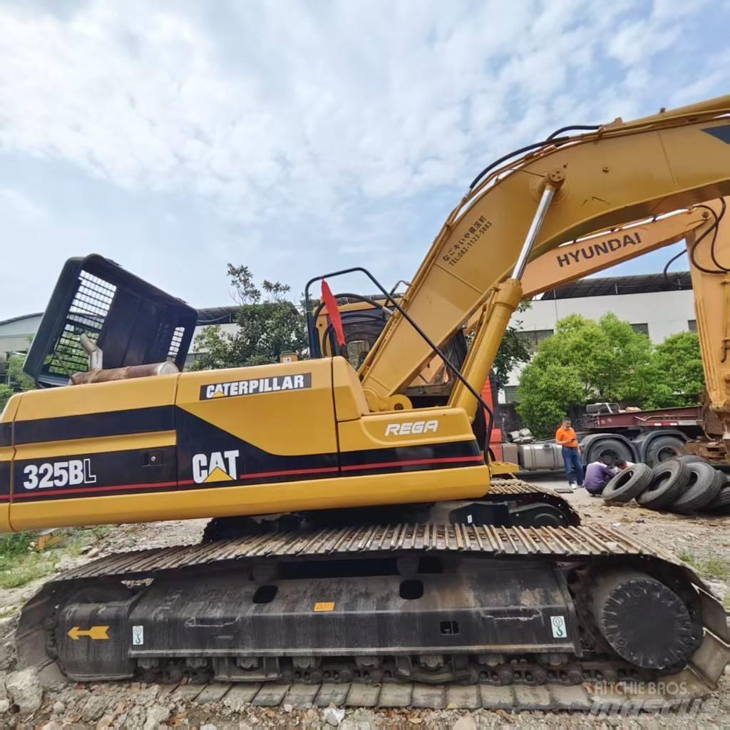 CAT 325 B L Escavadoras de rastos