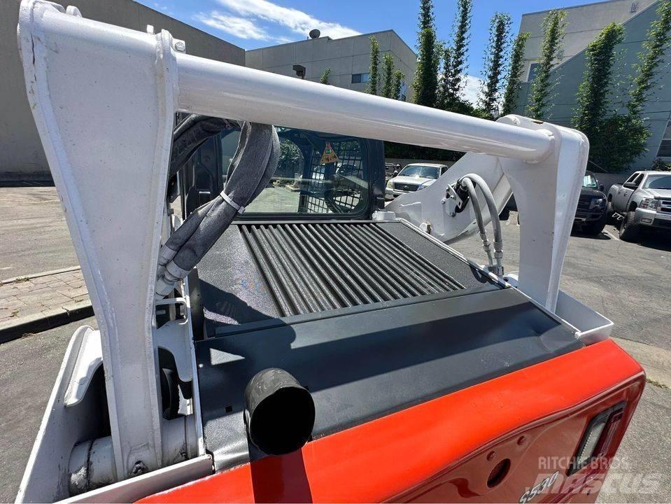 Bobcat S 530 Carregadoras de direcção deslizante