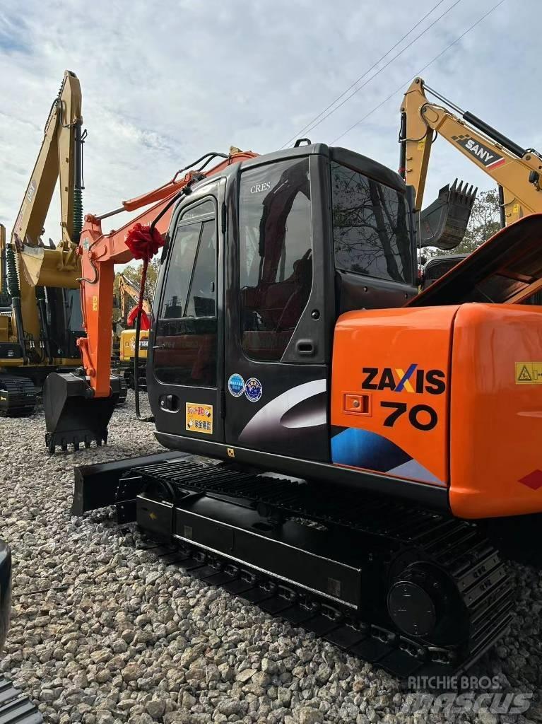 Hitachi 70 Escavadoras de rastos