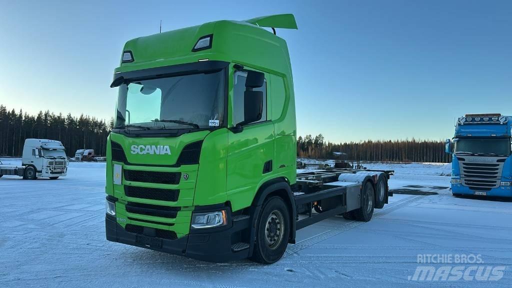 Scania R 500 Camiões de chassis e cabine