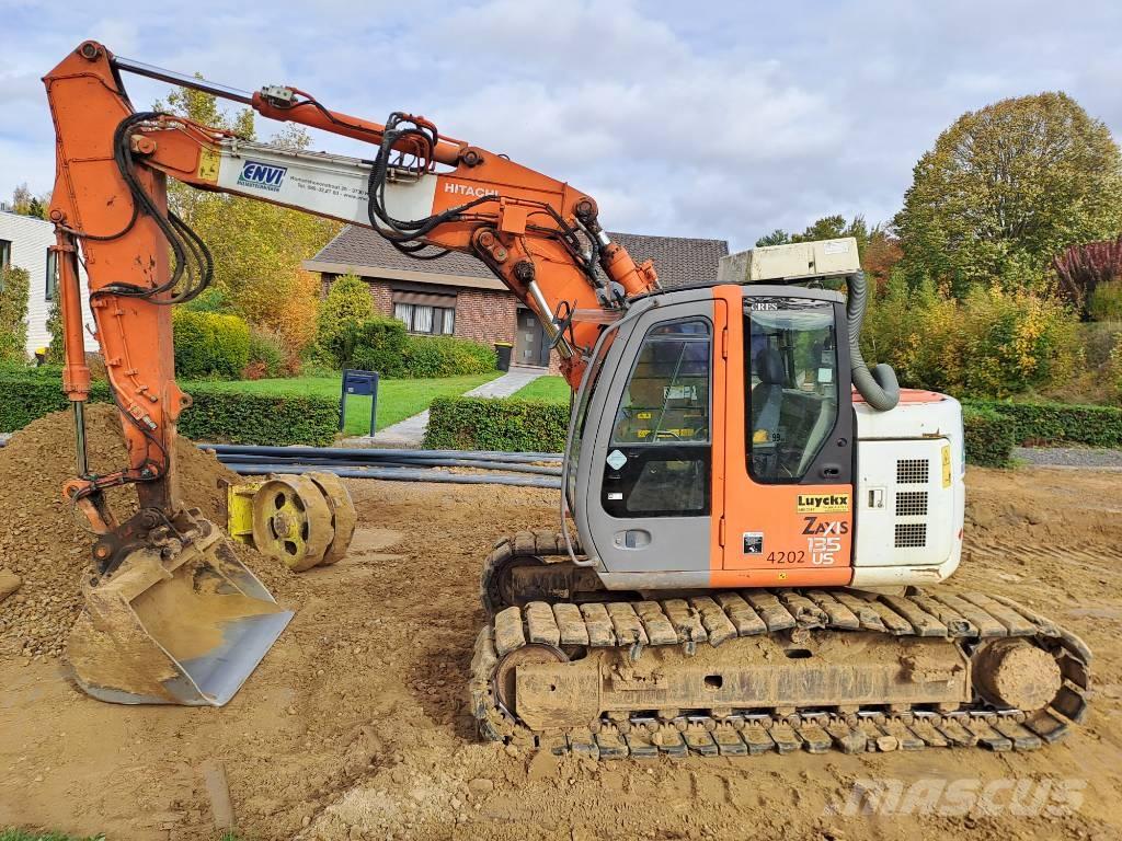 Hitachi ZX135US Escavadoras de rastos
