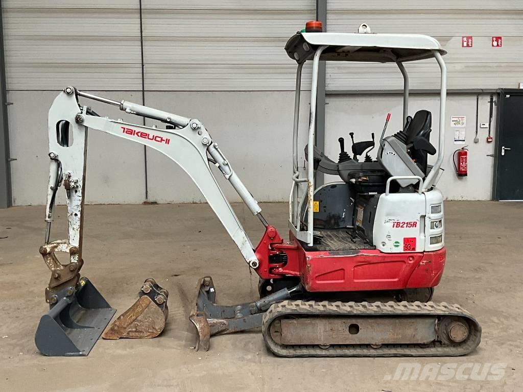 Takeuchi TB 215 R Mini Escavadoras <7t