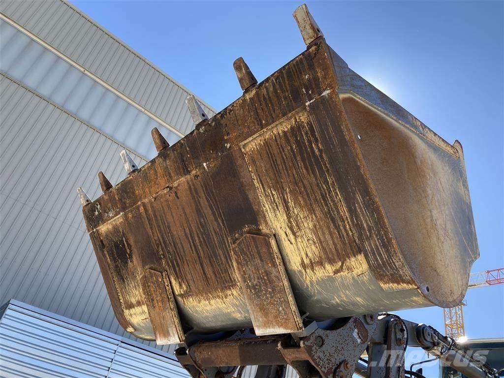 Liebherr L 546 Pás carregadoras de rodas