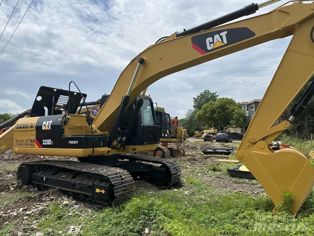 CAT 320 D Escavadoras de rastos
