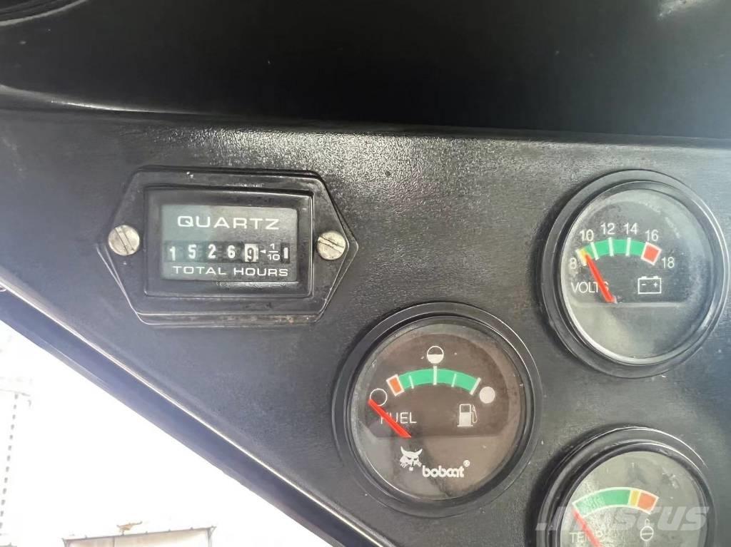 Bobcat S 450 Carregadoras de direcção deslizante