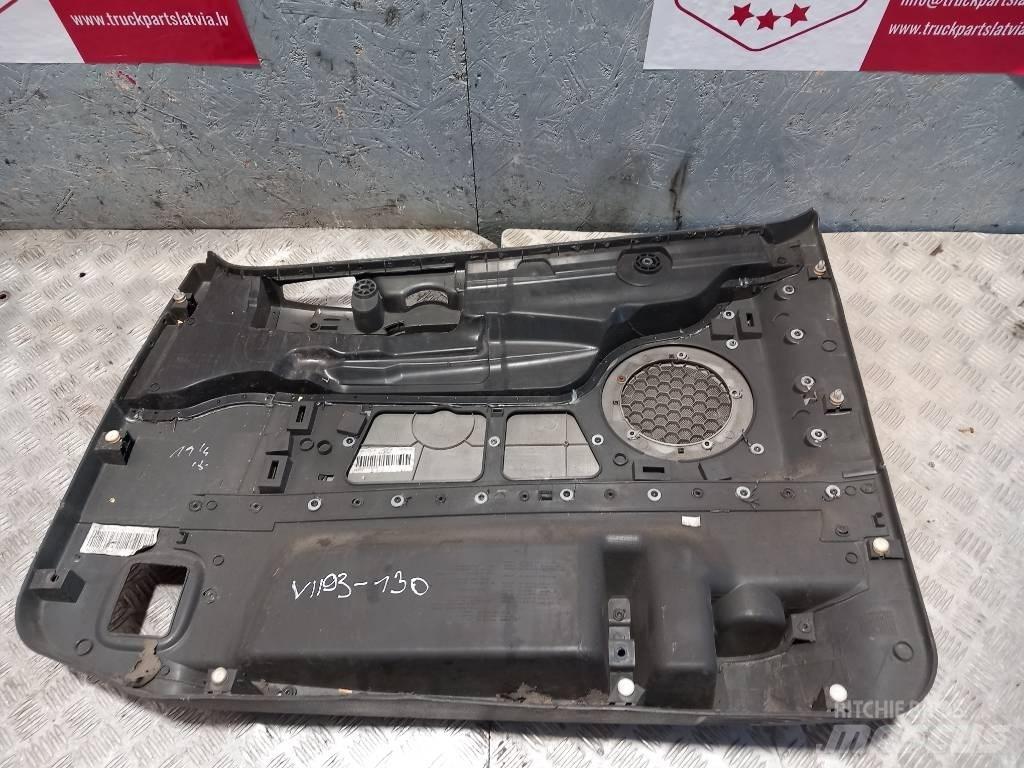 Volvo FH 12    20584944 Cabines e interior