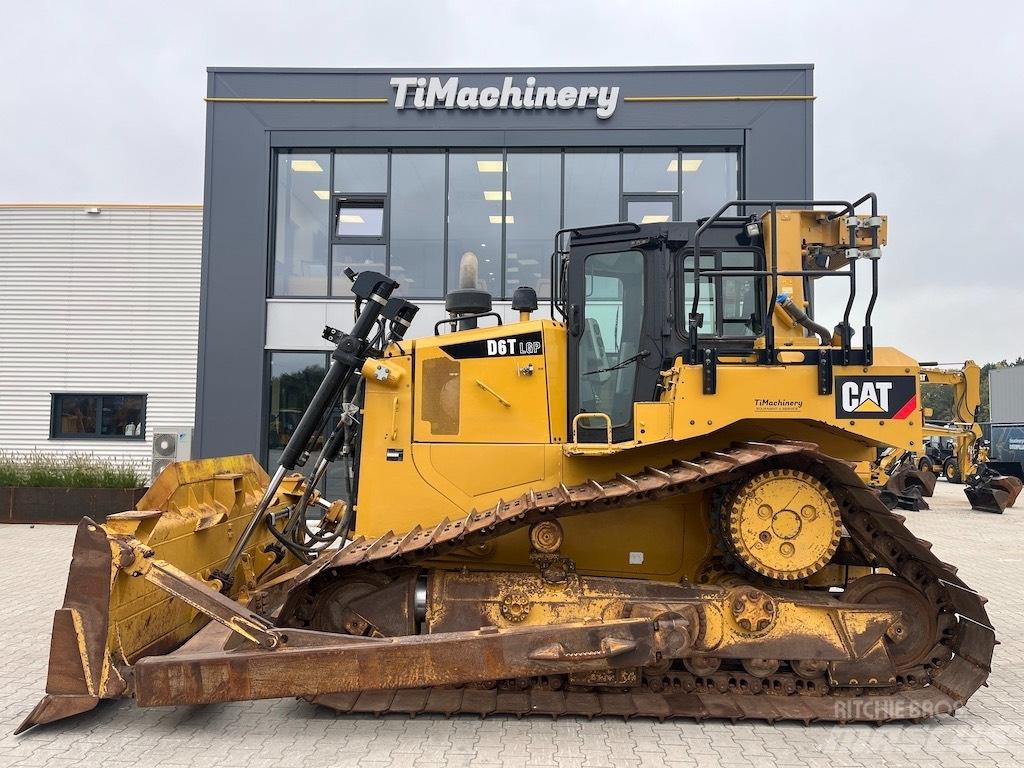 CAT D 6 T LGP Dozers - Tratores rastos