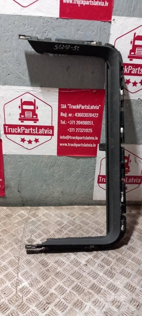 Scania R 440    2051939 Cabines e interior