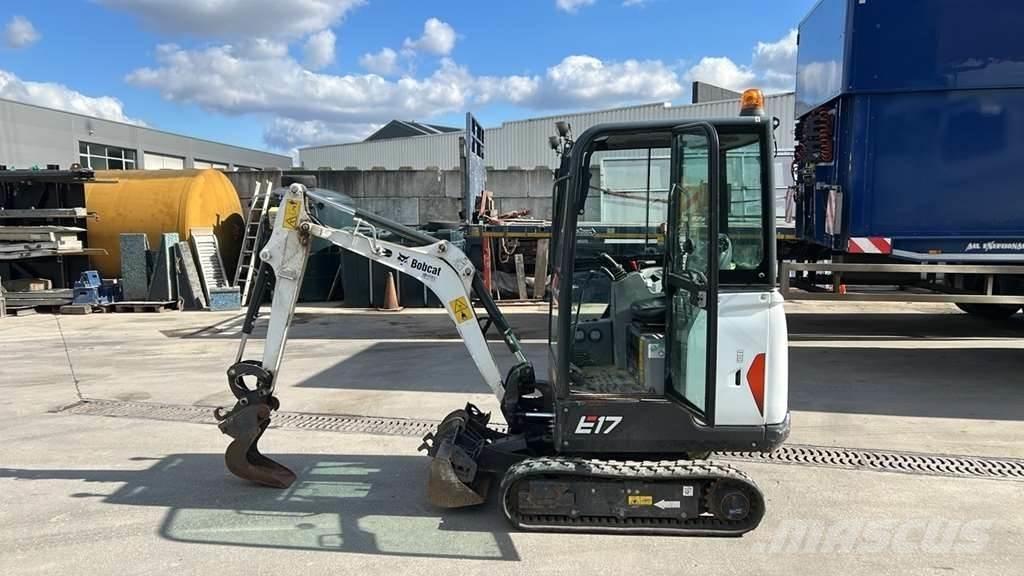 Bobcat E17 Mini Escavadoras <7t