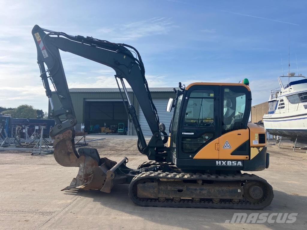 Hyundai HX 85 A Escavadoras Midi 7t - 12t