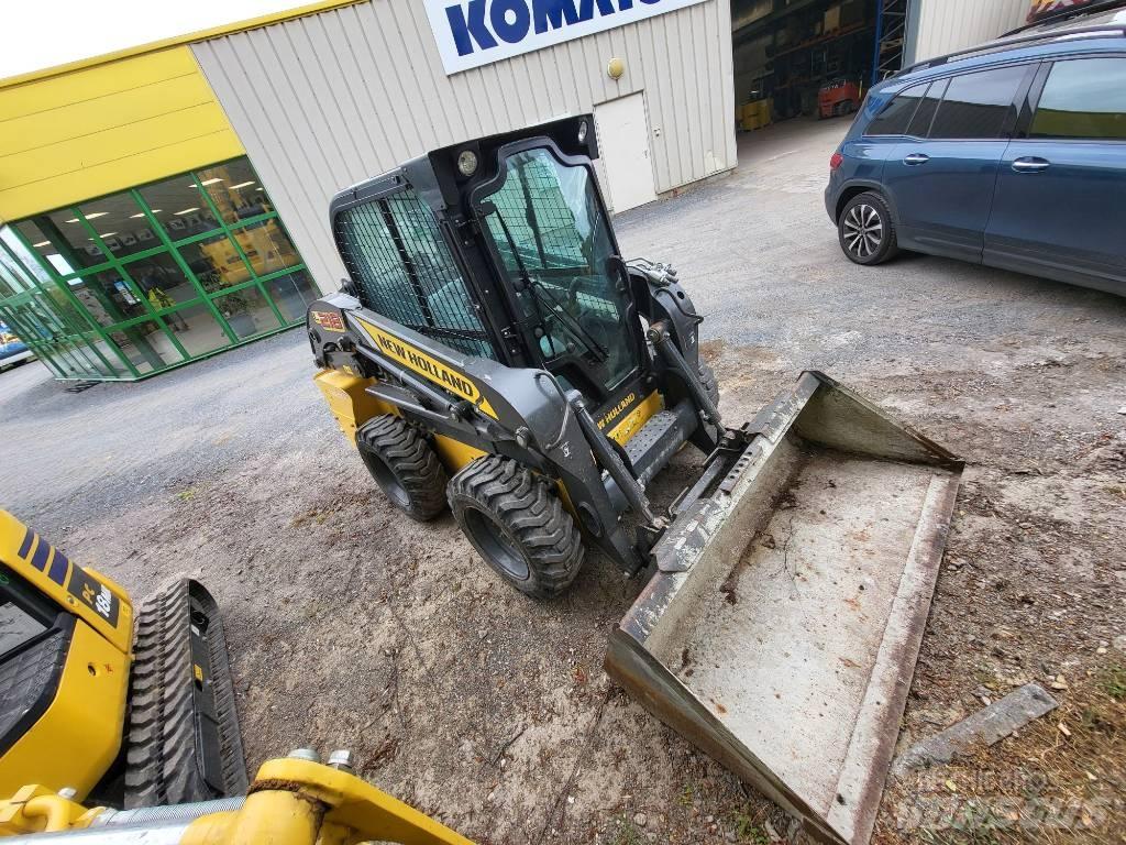 New Holland L218 Carregadoras de direcção deslizante
