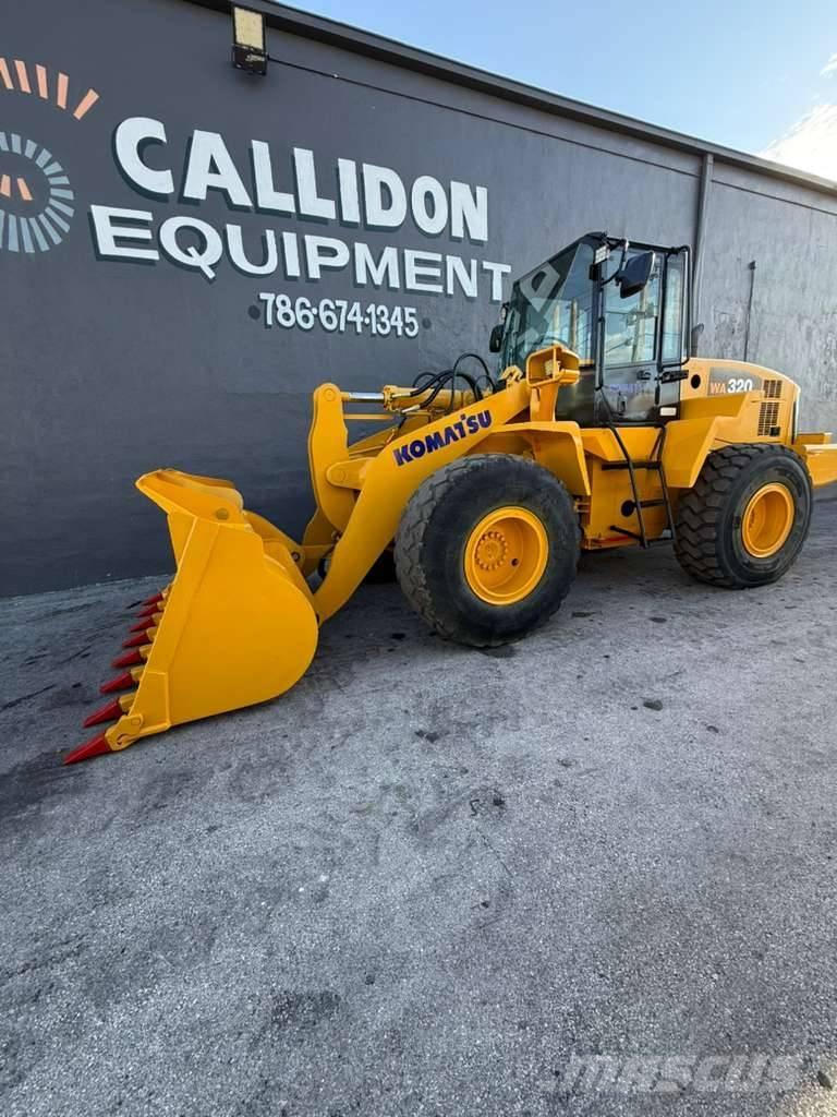 Komatsu WA 320-5L Pás carregadoras de rodas