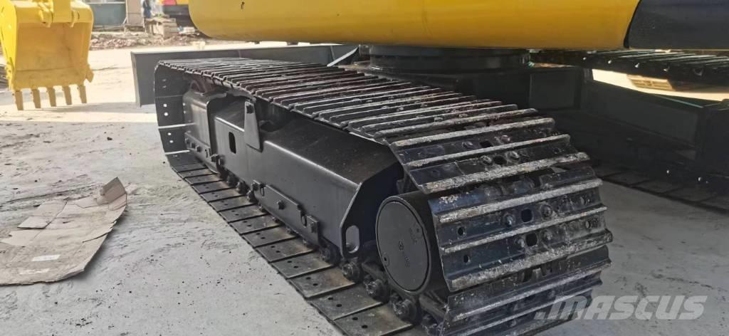 Komatsu 56-7 Escavadoras de rastos