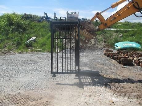  Demolition Cage Outros componentes