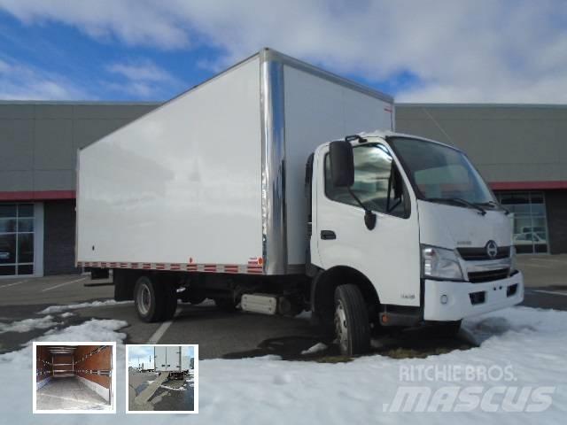 Hino 195 Carrinhas de caixa fechada