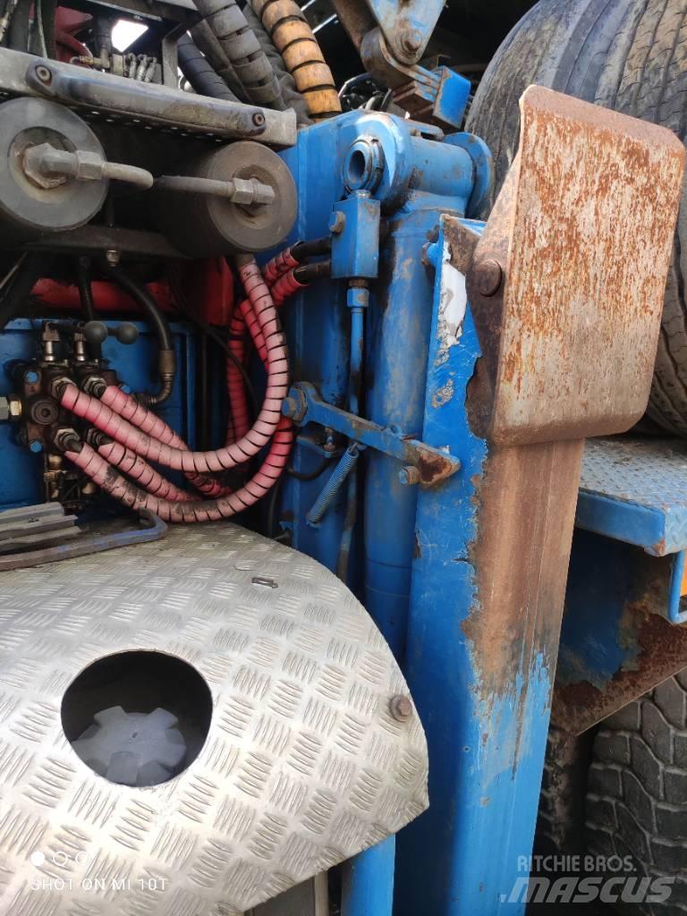 Jonsered 2490 Gruas para troncos