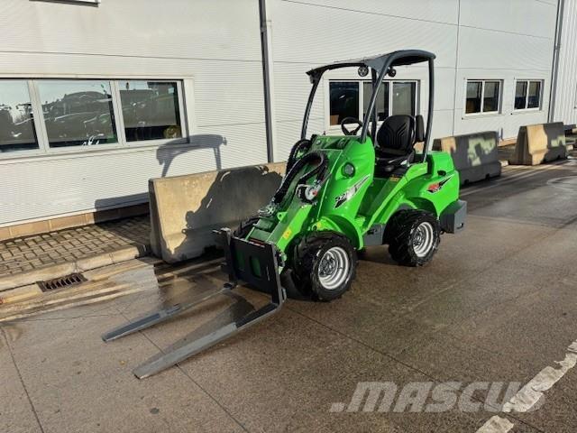 Avant 528 Manipuladores telescópicos