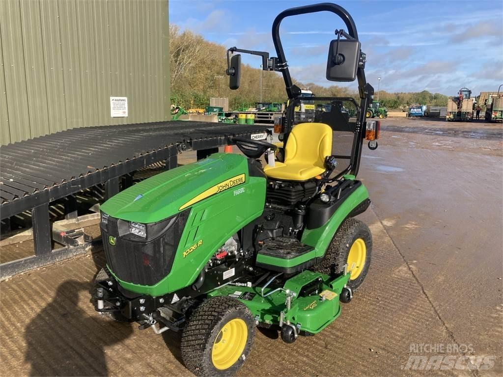 John Deere 1026R Tractores compactos
